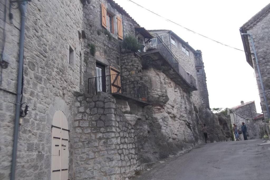 Maison Pierre Et Voute Au Coeur Du Village Balazuc Eksteriør billede